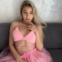 Elisa_bri's webcam live show