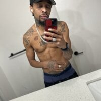 thefreakscomeoutatnight's webcam live show
