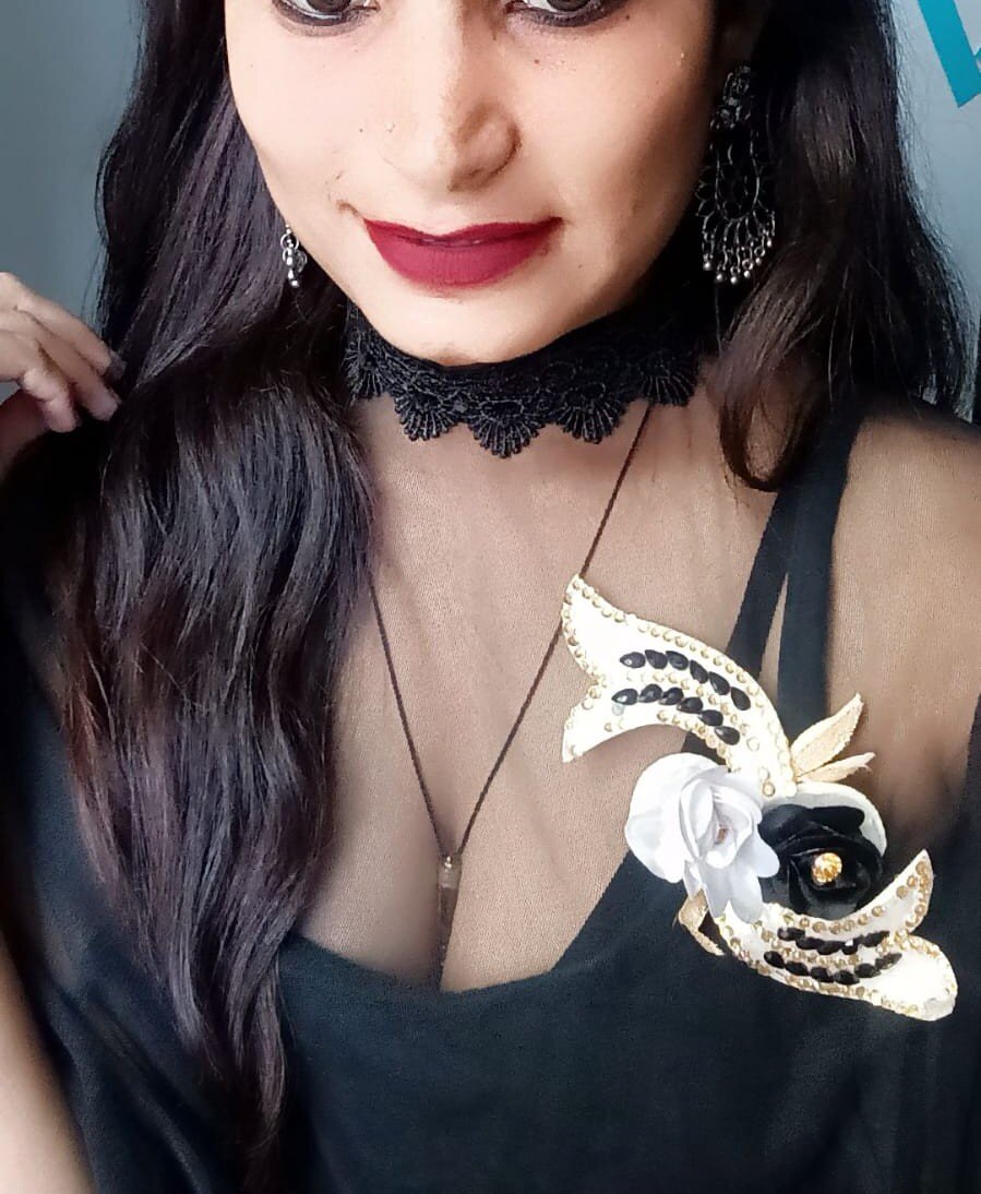 Pooja289