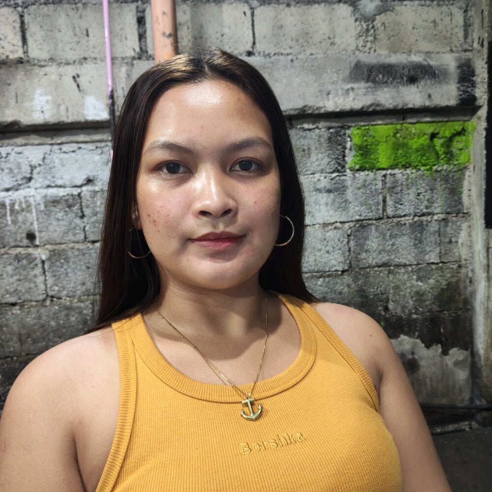 stripchat hottie_pilipina16xx webcam profile pic via livesexbbwcams.com