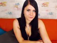 Amber_Rayy's Offline Chat Room