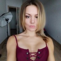 Alice_at_home Chat Room offline