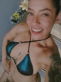 NiicolleMiller's webcam live show