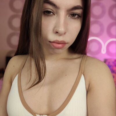 Sofiya_Zukhina on StripChat