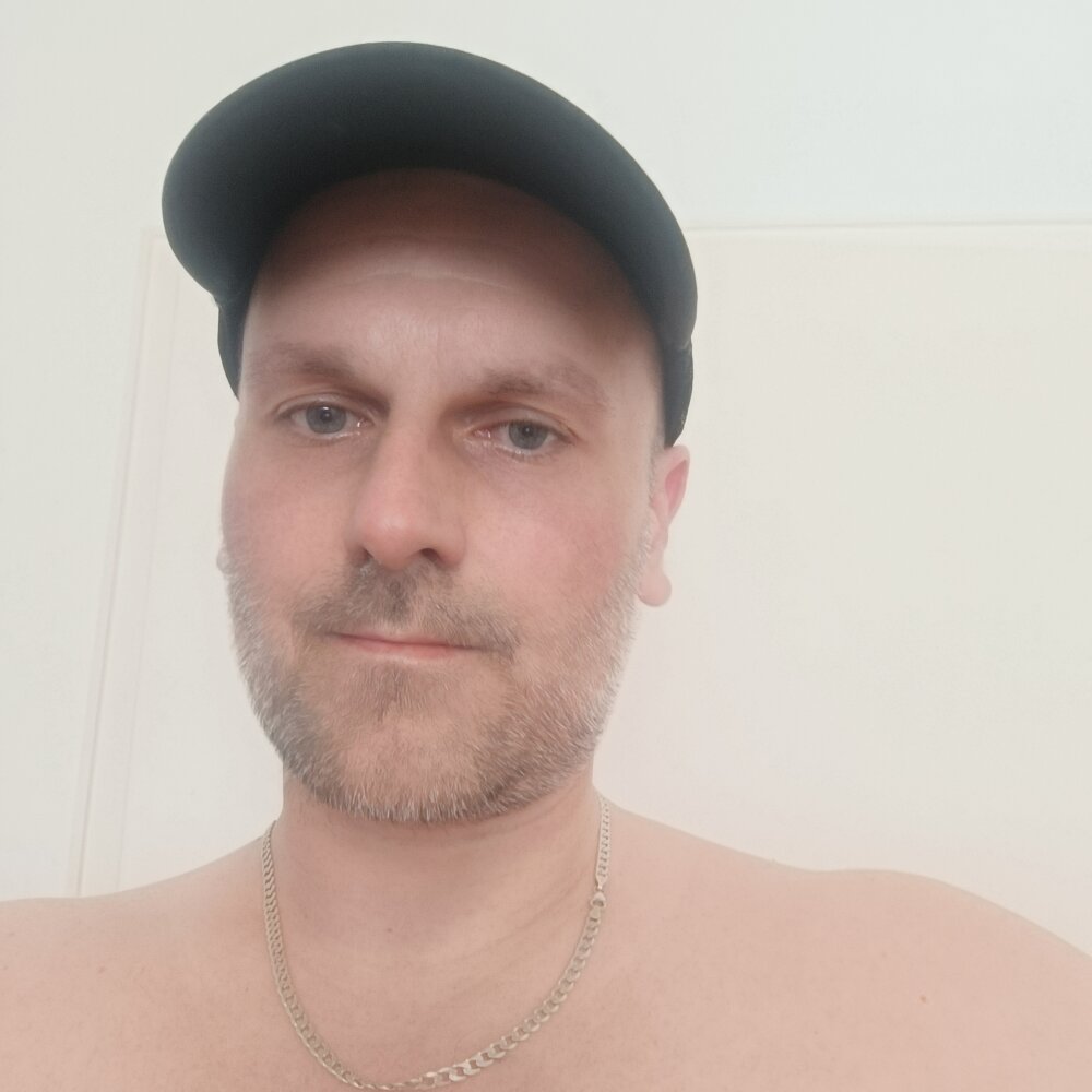 Fuckboy_toyboy profile