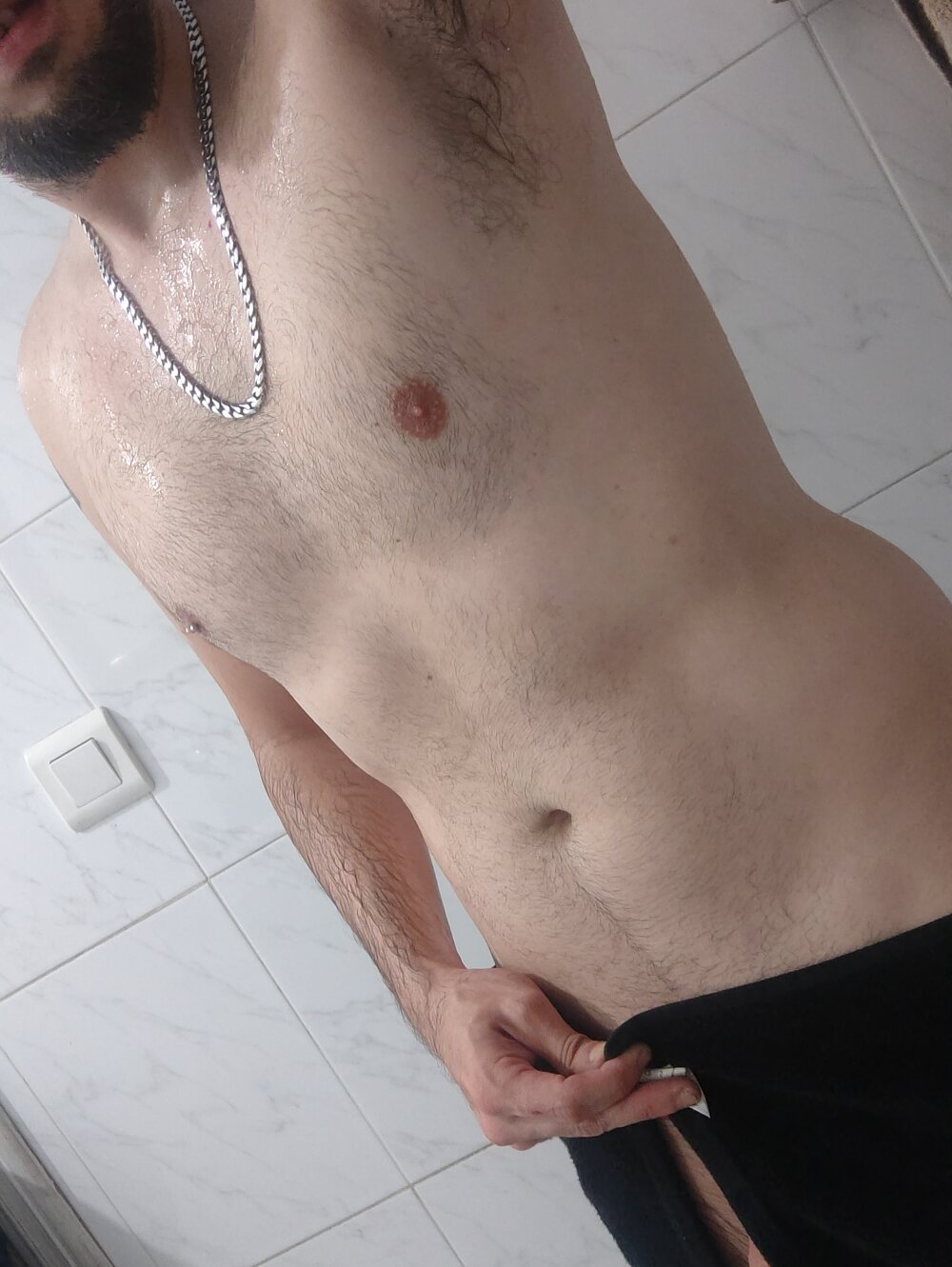 amiquemecuentas9 from stripchat