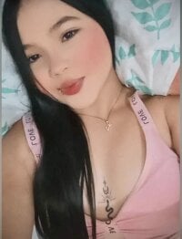 Karly_Bunny's webcam live show