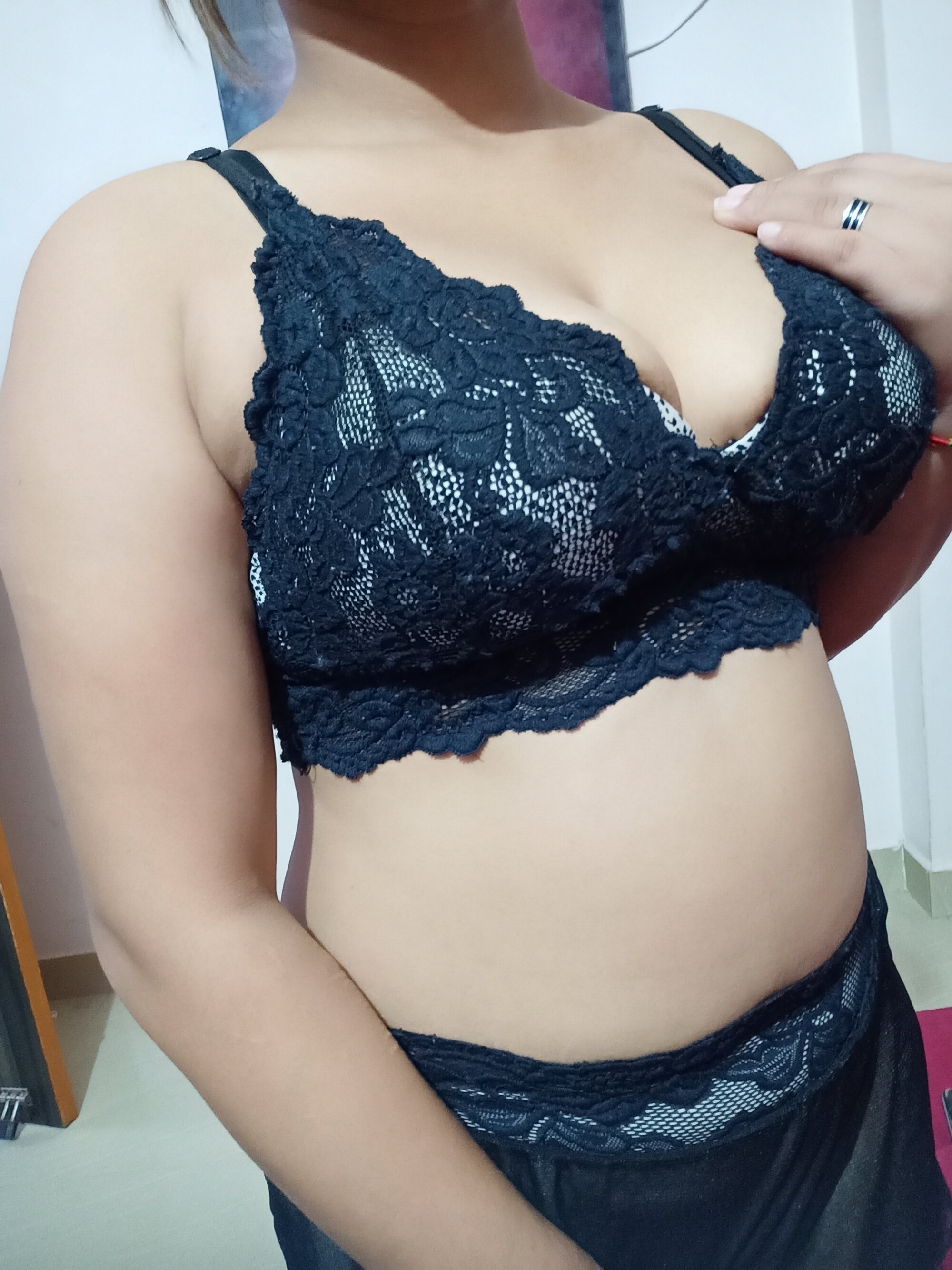Diya_Roy2