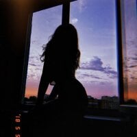 sassy_girl1's Offline Chat Room