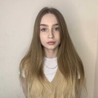 HeatherLowe's Offline Chat Room