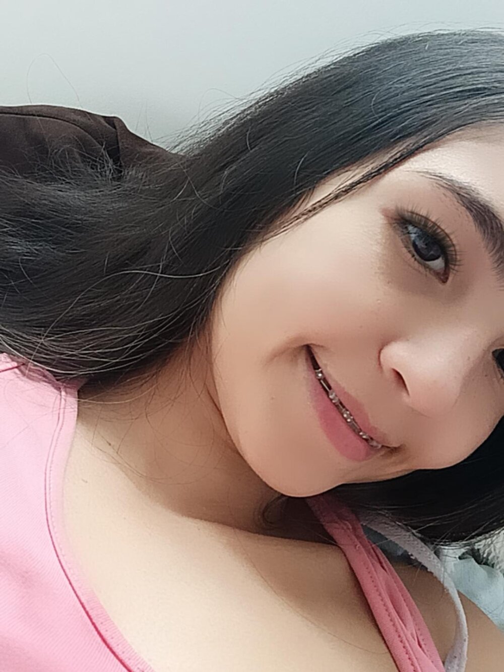 Live sex webcam photo for tamaracutev #290055054