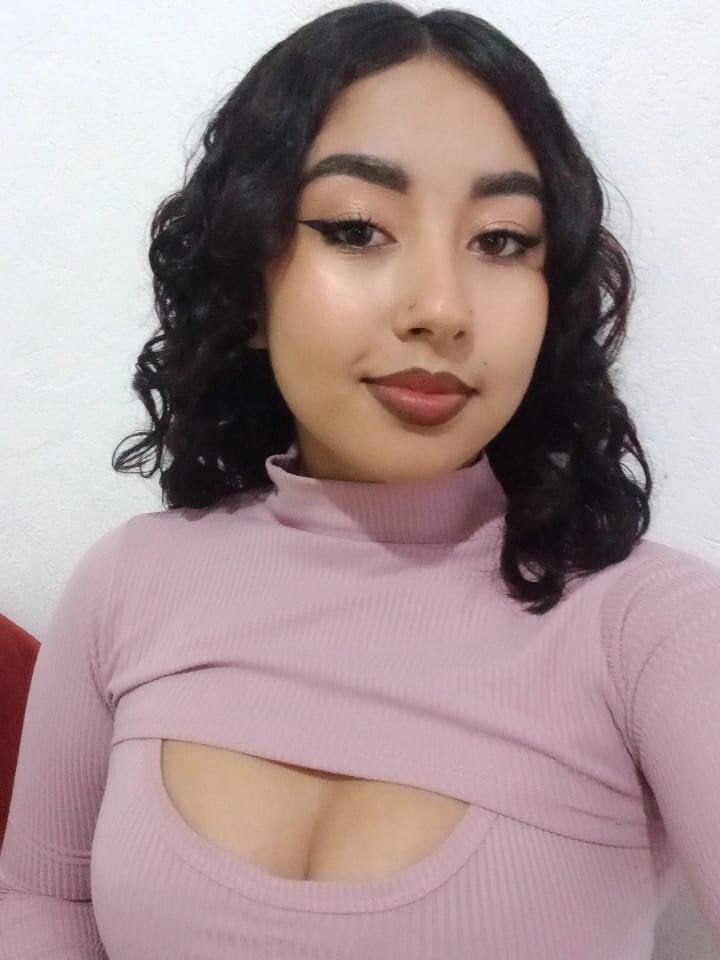 onaircams.com aryvixen livesex profile in ur-wet-dreams-at-night cams