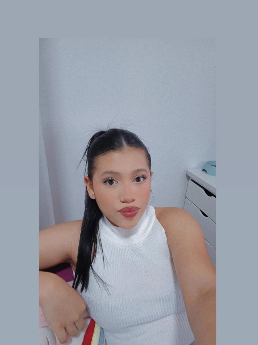 stripchat shinyy_star_ webcam profile pic via grannylivesexcams.com