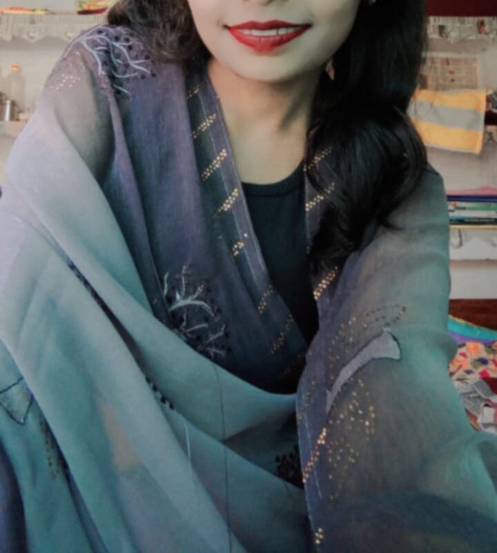 Quenn-Jiya752