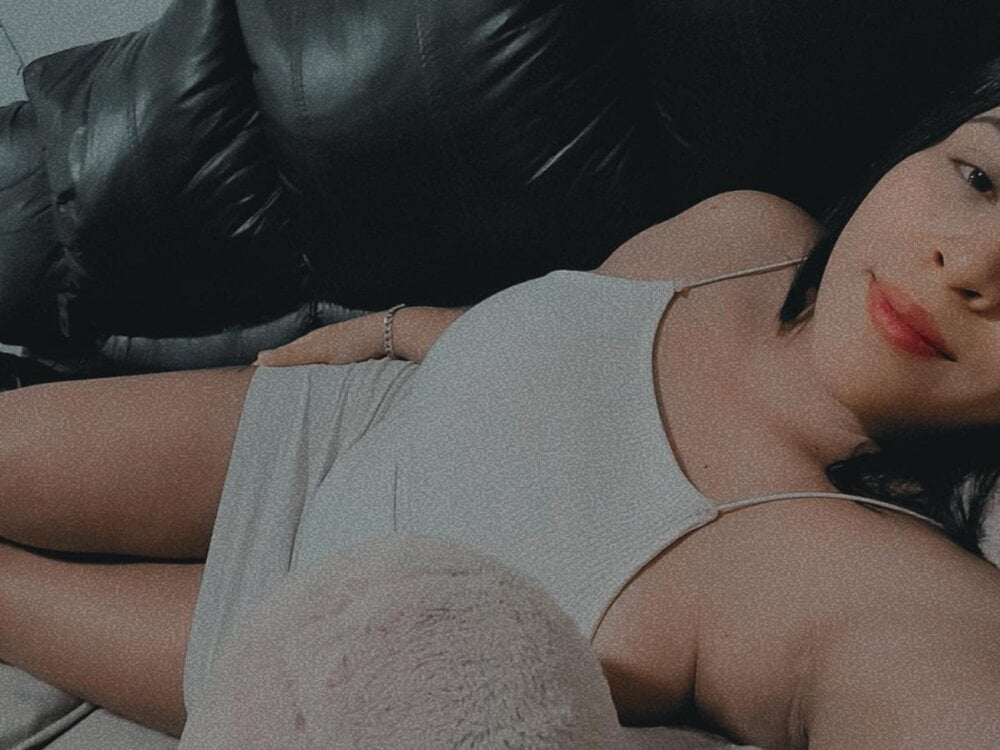 Live sex webcam photo for Dlvalle0 #290026168