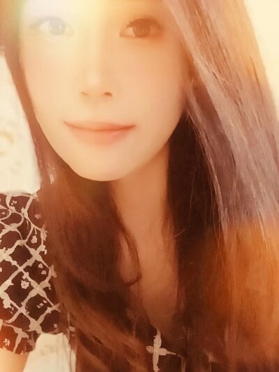 YueYue88 📘 online cam