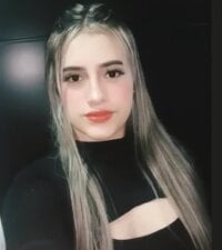 sashablonde996579's webcam live show