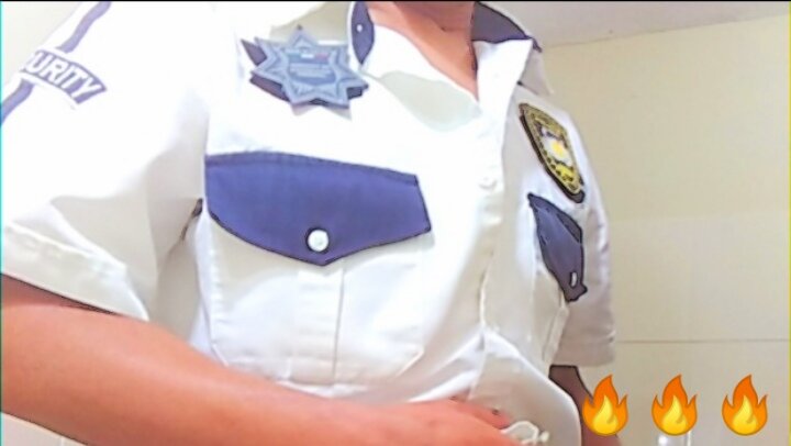 POLICIA_UNIFORM