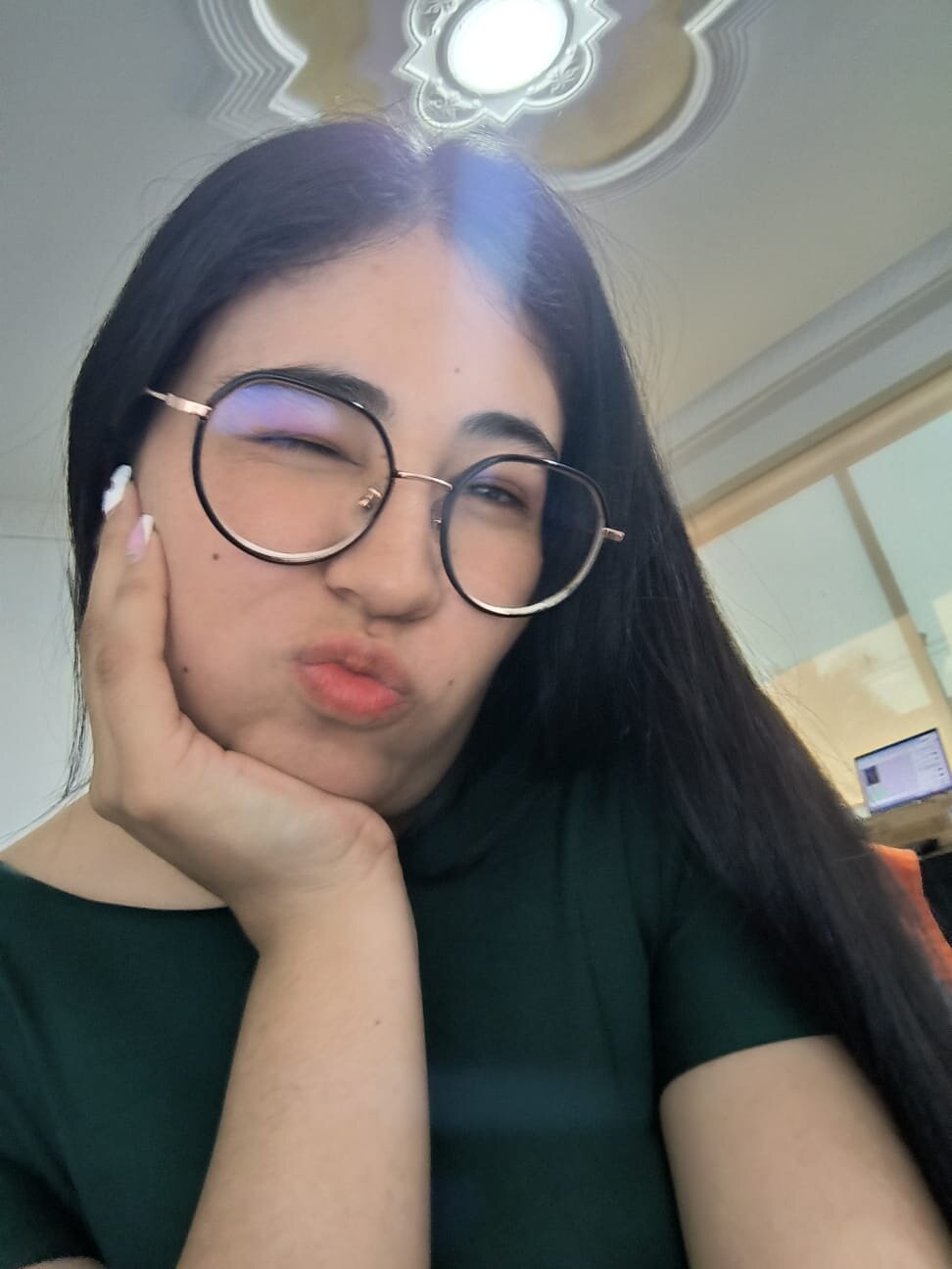 nomi_blue