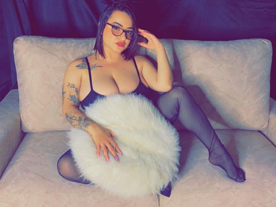 AlexandraHalls profile