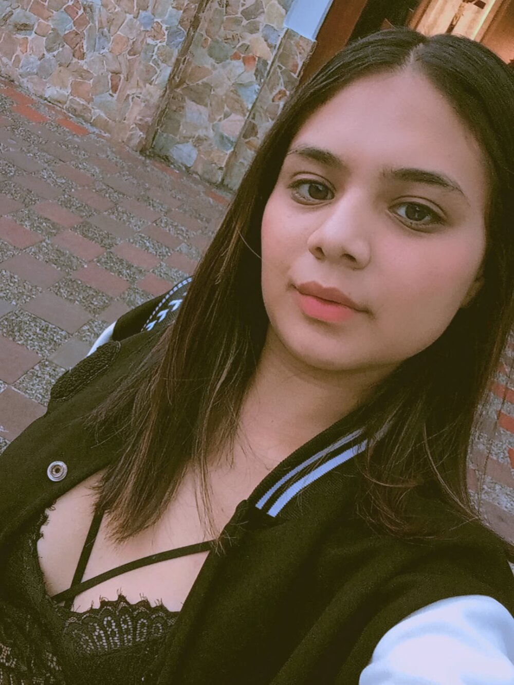 gisele_lake_ webcam livesex profile in straight-to-the-cemetery cams