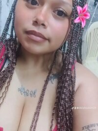 aishai_gold1's Offline Chat Room