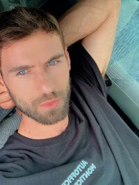 alessiobaz's webcam live show