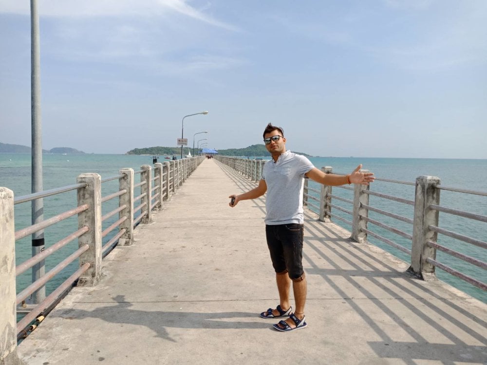 ShankyDubai0208