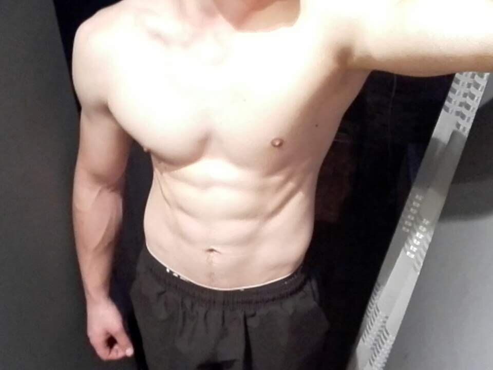 andycandy20's Offline XXX Chat