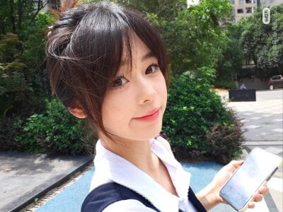 Dou-Dou-er Female Newyoung Online Webcam Sex
