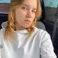 VanessaBlowf's Offline Chat Room