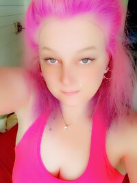 tightassjenny's Offline XXX Chat