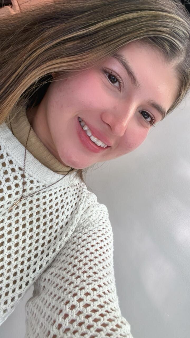 Bella_storni_