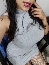 KAREN-25_'s webcam live show
