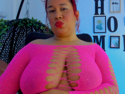 live voyeur webcam Agatha Alondra