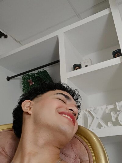 sweet_boyxxxx from stripchat