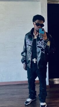 COMPTON_01's webcam live show