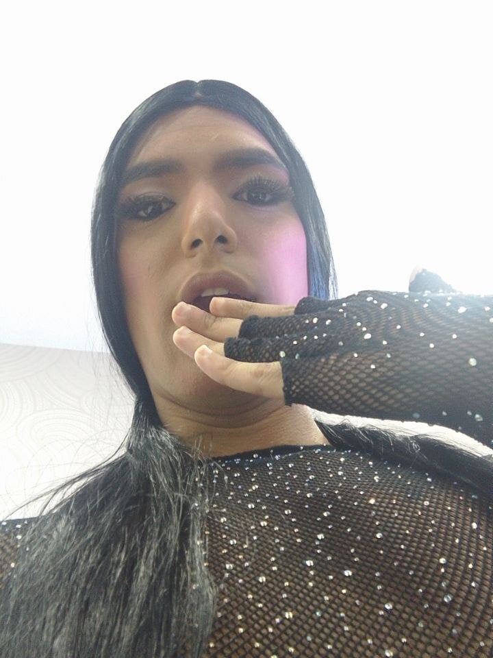 christina_onass1 profile