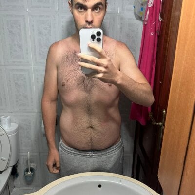Fabricadeleche Male Uncut Online Cam Strip