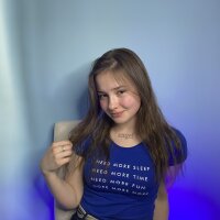 MelissaBIack's Offline XXX Chat