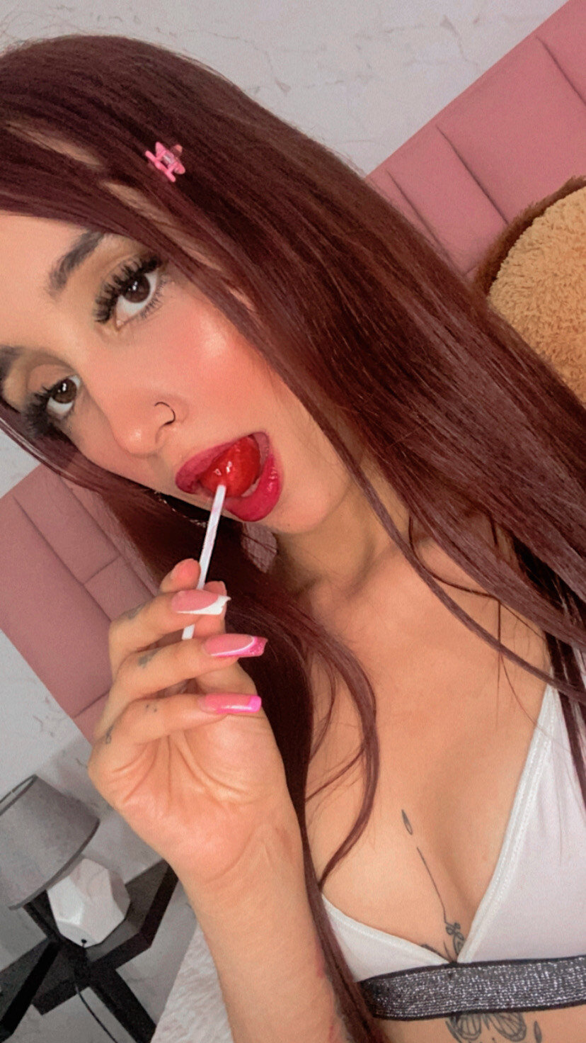 samantha_ho