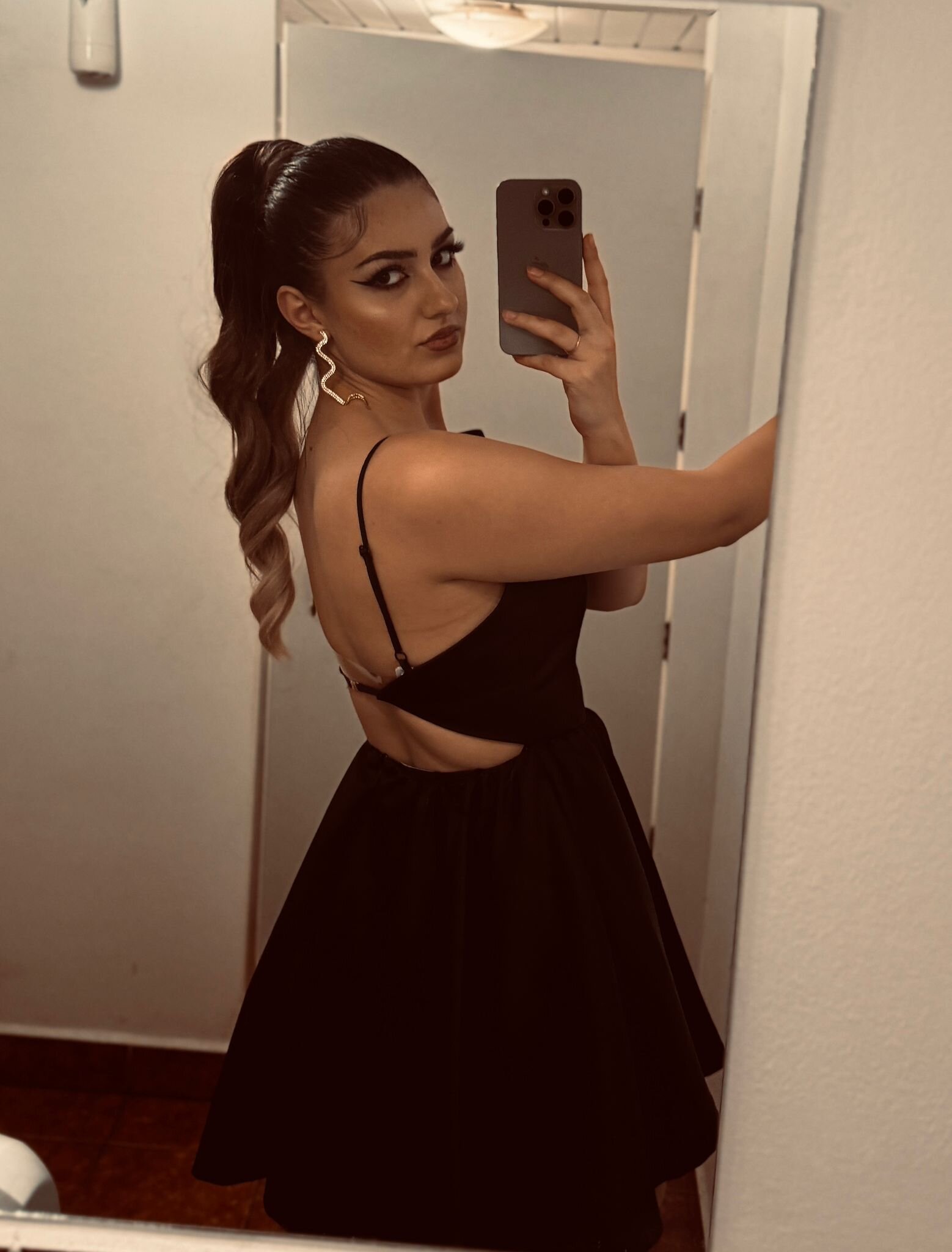 Mira_Snow