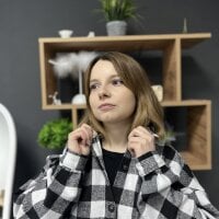 ElvinaFurr's Offline Chat Room