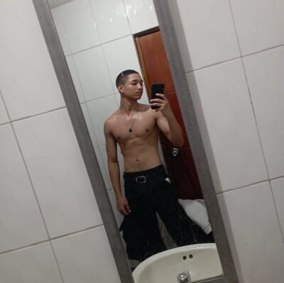 Jose_sexycumm - Stripchat Cam2cam Deepthroat Dirtytalk Boy 
