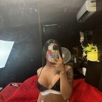 Tricxiemolly143's webcam live show