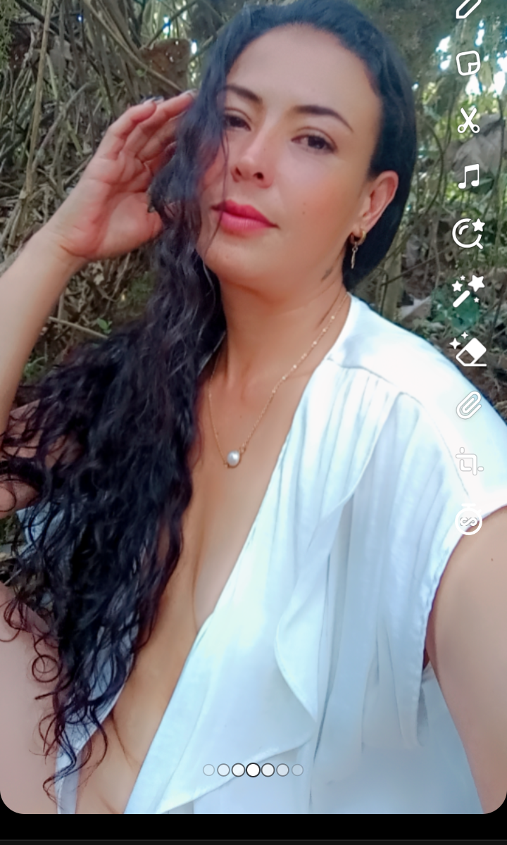amatista_3012's Offline XXX Chat
