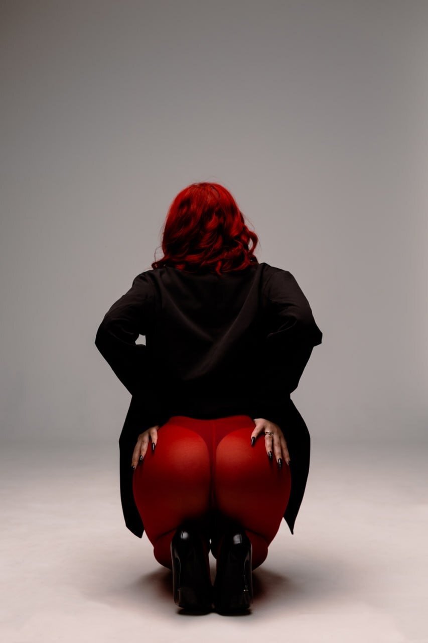 caroline_lady