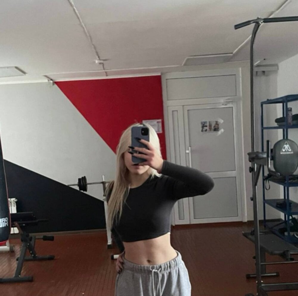 ettahodd from stripchat