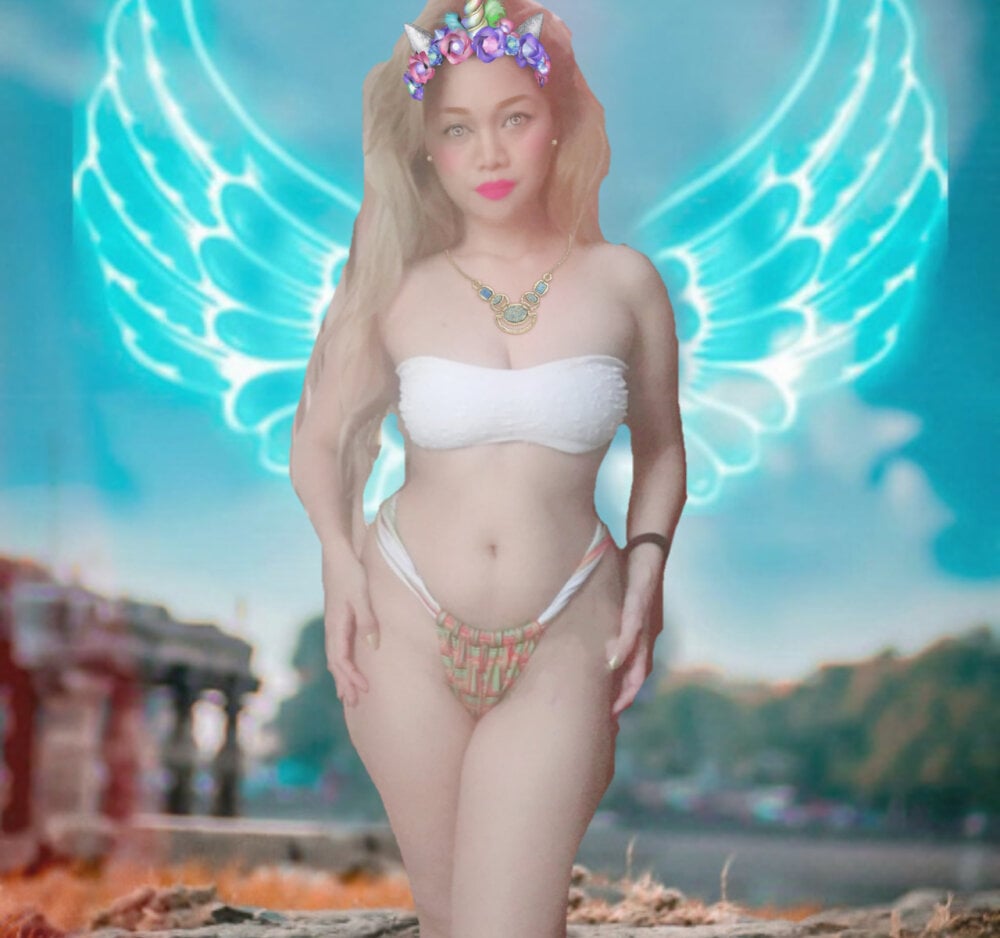 stripchat hellokittenxz webcam profile pic via newporncams.com