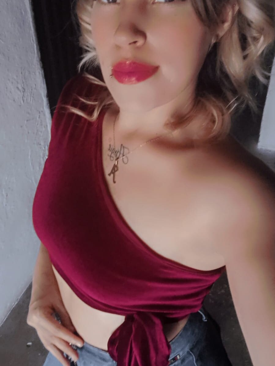 Am_Pamela profile